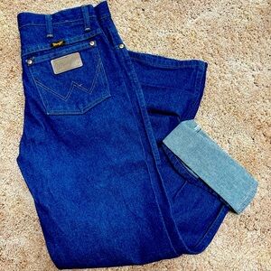 Cowboy Cut Wranglers size 29x30 length